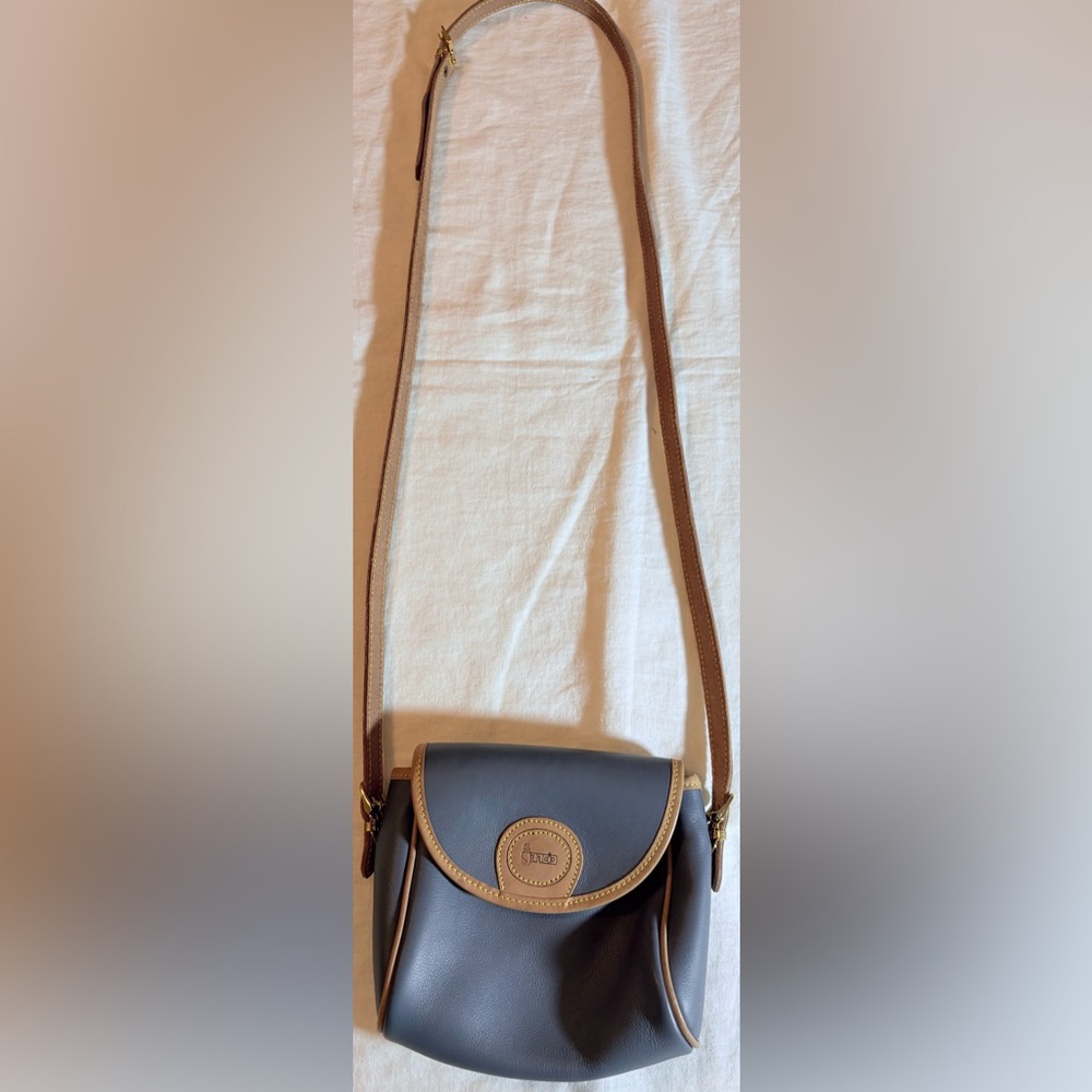 IL Gancio Handmade Leather Purse, Made in Roma Italy